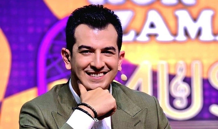 Niyə bu tərbiyəsizliyin qarşısını almırsınız?