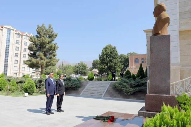 Yeni icra başçıları kollektivlərə təqdim edildilər - FOTO