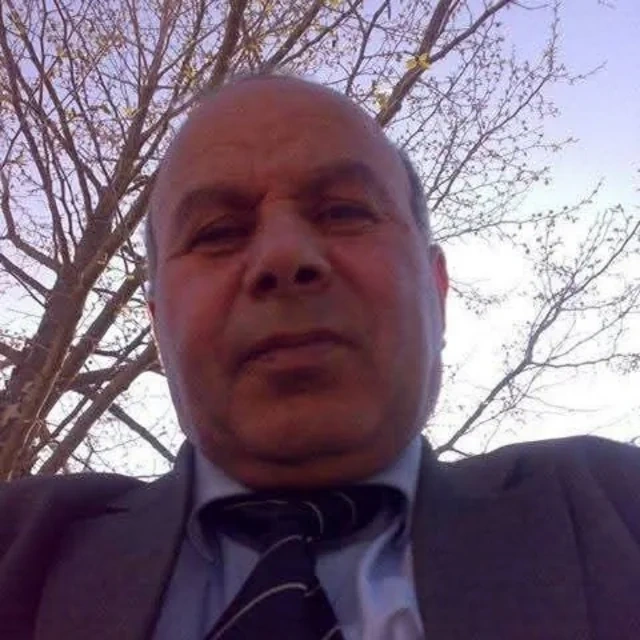 Azərbaycanlı şair vəfat edib - FOTO