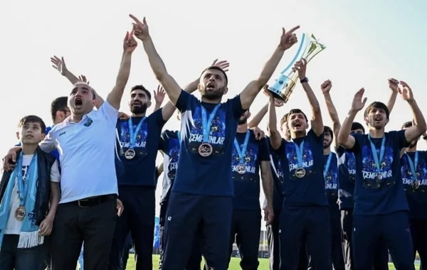 Çempionla yollar ayrılır - Premyer Liqa klubu hərəkətə keçdi