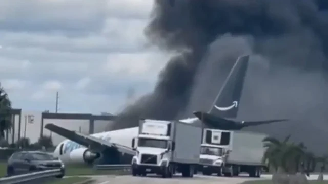 Mayamidə "Boeing 767" uçuş-enmə zolağından çıxdı: Ölənlər var - FOTO - VİDEO