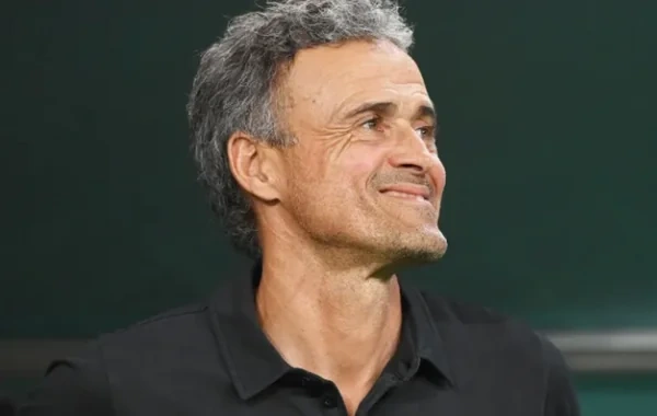 PSJ "Barselona"nın rekordunu təkrarladı