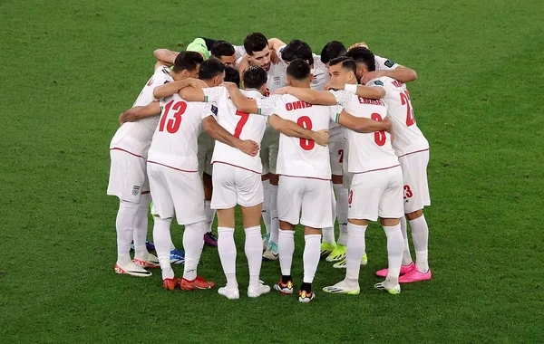 İran mundiallar tarixinin ən yaşlı start heyətini meydana buraxıb