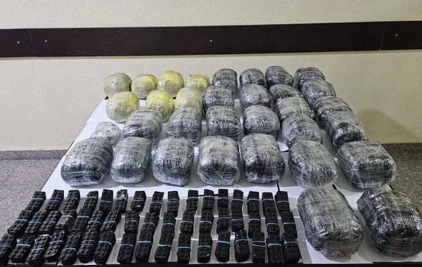 İranla sərhəddə əməliyyat: 35 kiloqram narkotik aşkarlandı