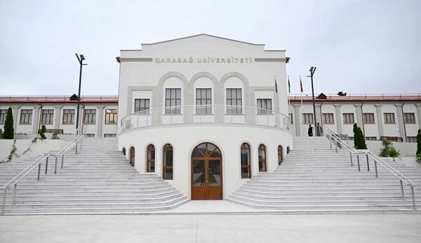Qarabağ Universiteti ilə bağlı bu qərar düz deyil - Ekspert
