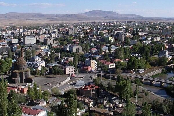 Türklər Azərbaycan simvolu asmağa başladı - Foto