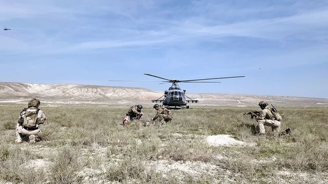 "Şahinlərin Görüşü-2026": "Qəzaya uğrayan" pilot xilas edildi - Foto