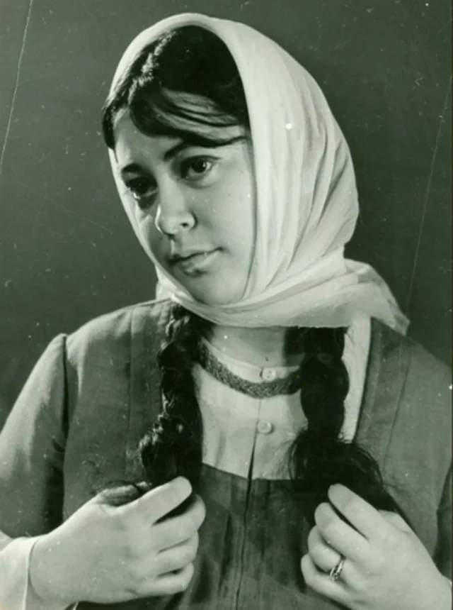 Əməkdar artist Vəfa Fətullayevanın doğum günüdür - FOTO