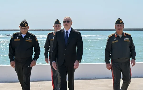 Prezident İlham Əliyev Hərbi Dəniz Qüvvələrində olub - FOTO