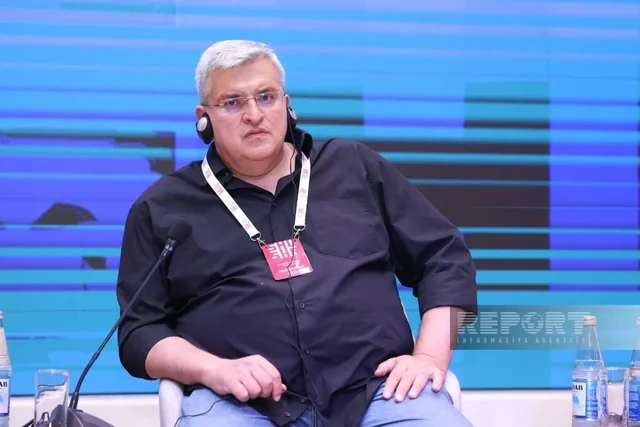 Şuşa Forumunda mütəxəssislər süni zəkanın media sahəsinə təsirindən danışdılar