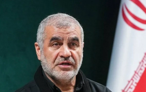İran Hörmüz boğazını özünün "atom bombası" adlandırdı
