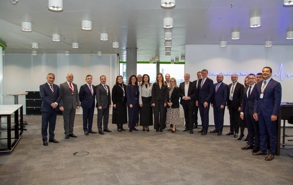 SOCAR və "Uniper" qlobal qaz bazarlarının inkişaf perspektivlərini müzakirə ediblər