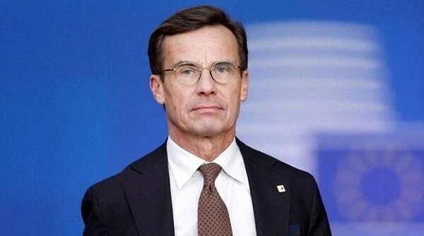 Ulf Kristersson istefa verdi