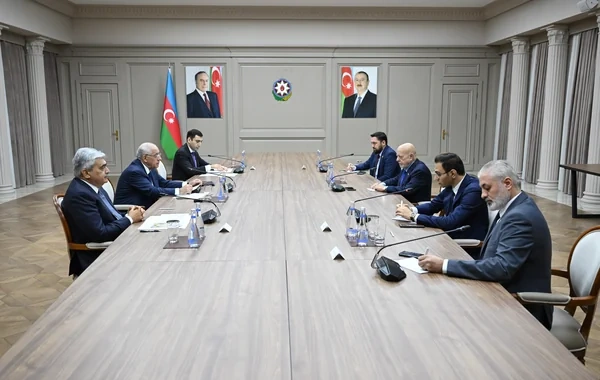 Əli Əsədov Suriyanın iqtisadiyyat və sənaye naziri ilə görüşüb