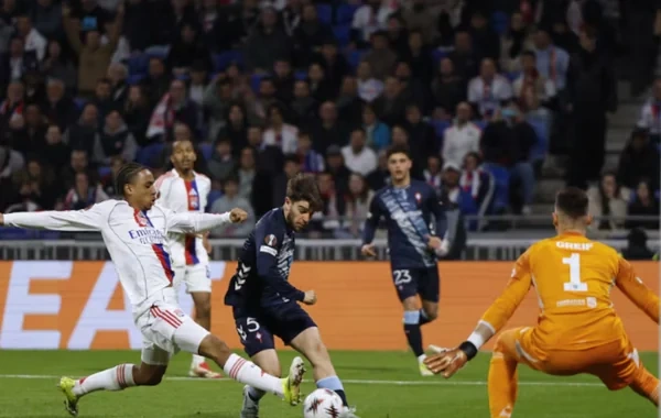 UEFA Avropa Liqası: "Selta Viqo", "Nottingem Forest" və "Frayburq" 1/4 finala adlayıblar