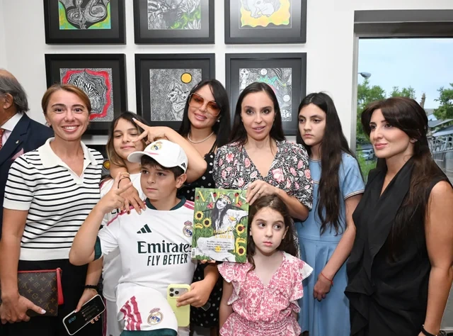 Madriddə MAMA "Ana təbiət" beynəlxalq incəsənət sərgisinin açılışı olub - FOTO