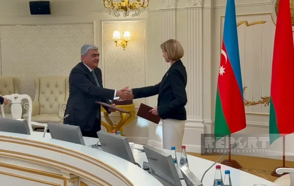 Minskdə Azərbaycan və Belarus arasında mühüm sənədlər imzalandı