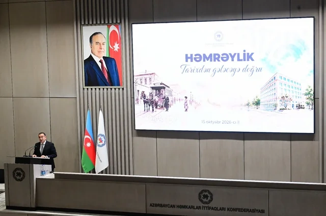 Azərbaycan həmkarlar ittifaqlarının yaradılmasının 121-ci ildönümü qeyd olunub - Foto