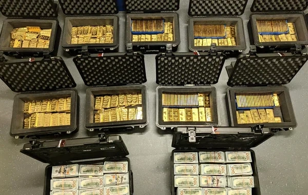 ABŞ hökumətinə 194 milyon dollar ziyan vuran kəşfiyyatçı kimdir?
