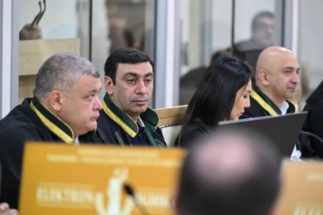 Ermənistan vətəndaşlarının şikayətləri üzrə apellyasiya məhkəməsində tərəflərin çıxışlarına başlanılıb