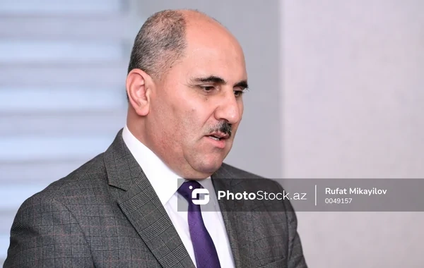 İctimai reaksiyalar artır: Azər Həsrətin açıqlamaları tənqid olunur