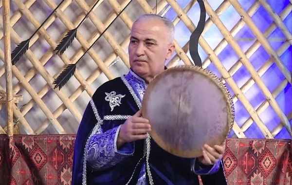 Tanınmış xanəndə Qəzənfər Abbasov İrandan Bakıya gələrkən hava limanında SAXLANILDI