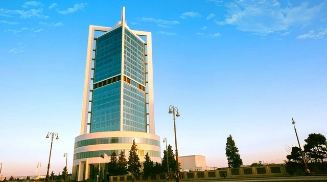 Neft gəlirləri: Səmərəli investisiya siyasətinin Azərbaycan modeli