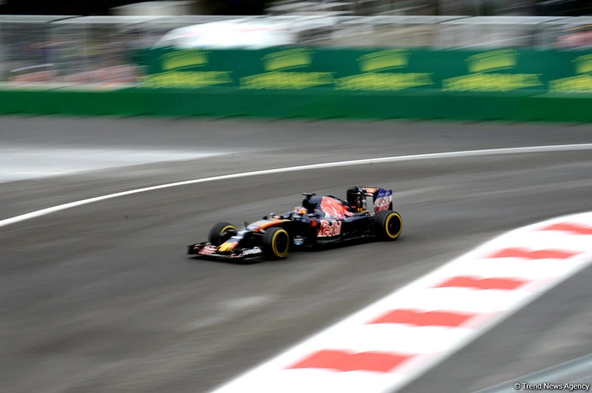 Formula-1: Üçüncü sərbəst yürüş başladı