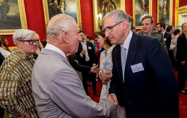 Muxtar Babayev Londonda Kral III Çarlzla görüşüb - FOTO