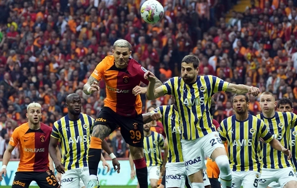 İstanbul derbisi: "Qalatasaray"la "Fənərbağça" üz-üzə