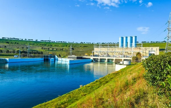 İki su elektrik stansiyasının tikintisinə 43 milyon manatdan çox pul xərclənəcək
