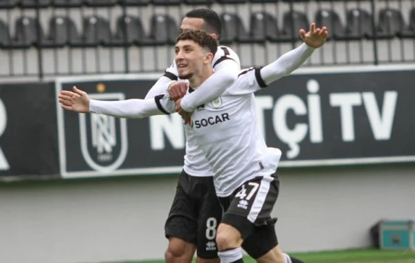 "Neftçi"nin gənc futbolçusu Kiprə yollanır: "Pafos"la razılıq əldə olundu