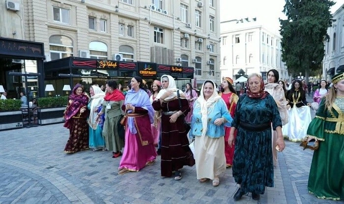 Bakıda “Kəlağayı” yürüşü - Fotolar