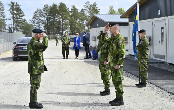 NATO müttəfiqləri Rusiya sərhədində nəzarəti gücləndirir: İsveçdən Finlandiyaya dəstək