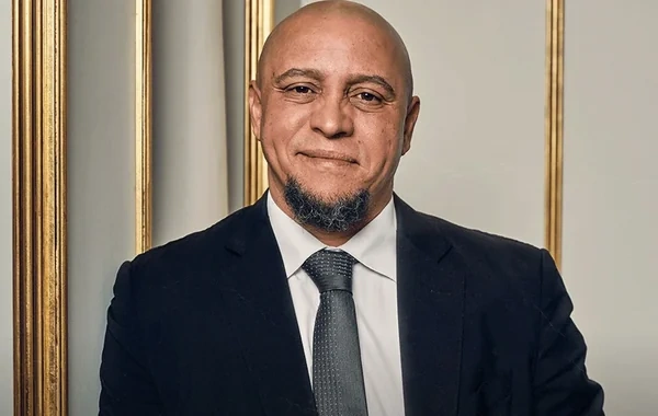 Roberto Karlos: "Futboldan əldə etdiyim bütün gəlirin 99%-ni itirdim"