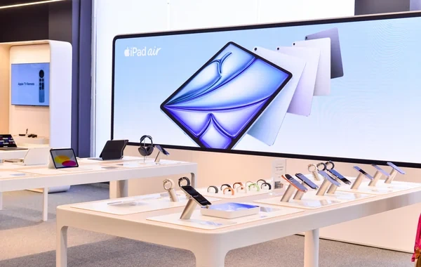 Qafqazın ilk rəsmi "Apple Shop"u "Kontakt"da fəaliyyətə başladı - "Apple" ekosistemi bir məkanda