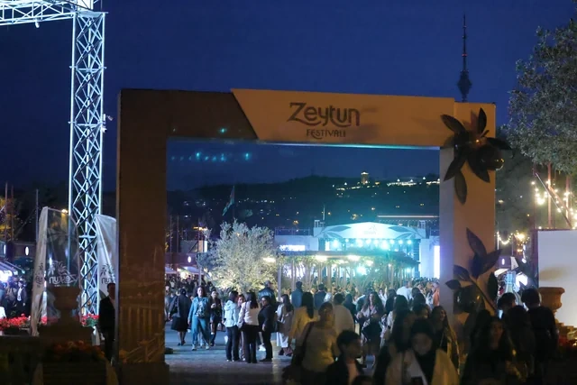 Bakıda Zeytun Festivalı başlayıb - Foto