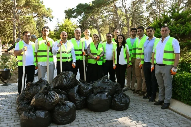 "Abşeron" sağlamlıq və istirahət mərkəzinin ərazisində abadlıq və yaşıllığın qorunması aksiyası keçirilib - FOTO