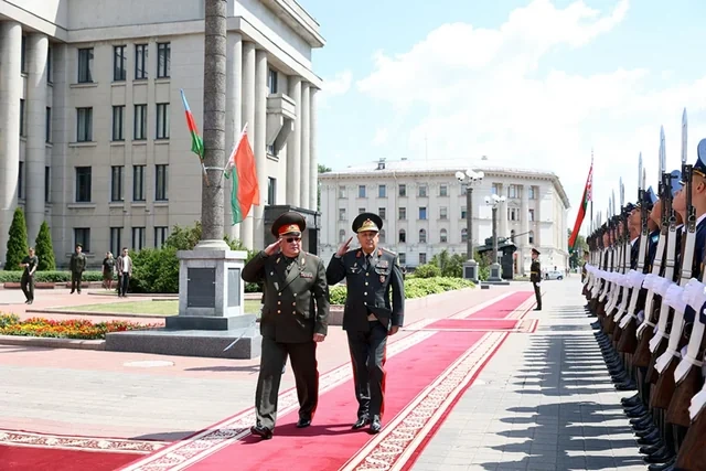 Kərim Vəliyev belaruslu həmkarı ilə regional təhlükəsizliyi müzakirə edib