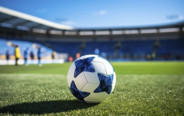 Azərbaycanda oyun zamanı azarkeşlər rəqib futbolçulara hücum ediblər