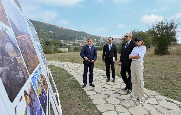 Prezident və birinci xanım Şamaxıda məşhur ziyarətgahda - FOTO