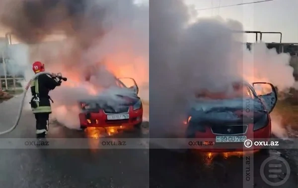 Bakıda "Peugeot" markalı minik avtomobili yandı - VİDEO