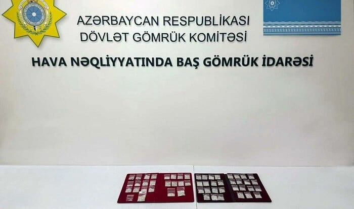 Bakıya gələn sərnişindən 4 milyonluq brilyant tapıldı - Foto
