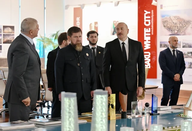 İlham Əliyev və Ramzan Kadırov "Bakı Ağ Şəhər"də olublar - Foto
