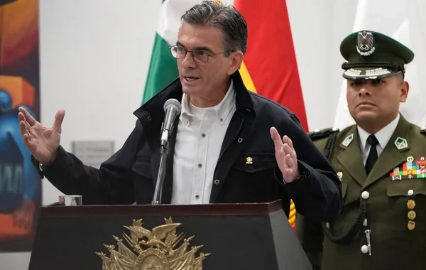 Boliviyada kütləvi iğtişaşlara görə fövqəladə vəziyyət elan edildi