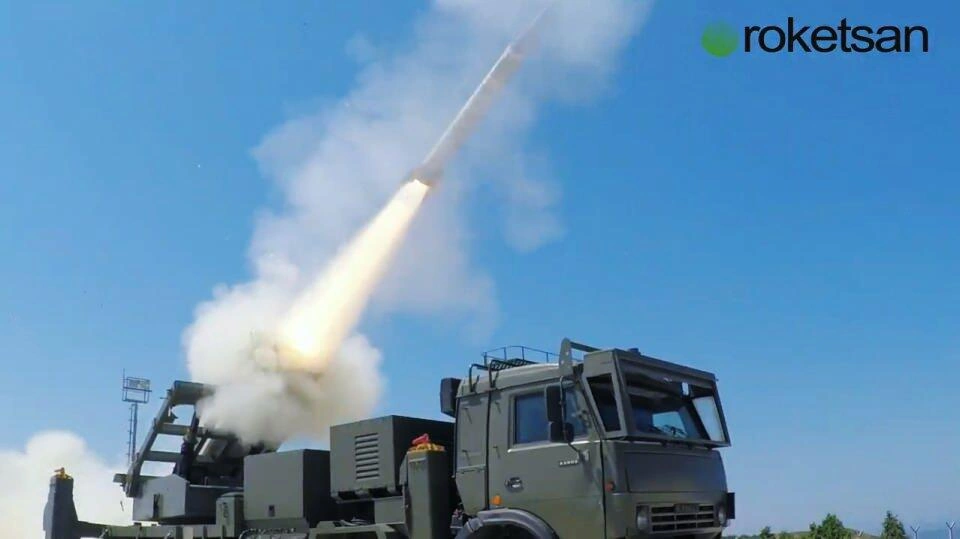 Türkiyənin yeni raketi: 250 km uzaqlıqdakı hədəfi vurdu