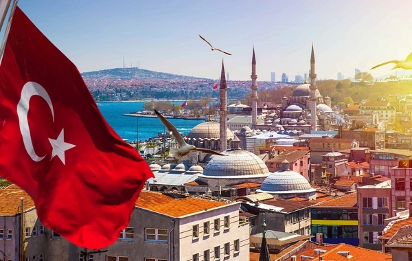 Türkiyənin turizm gəliri rekord həddə çatıb