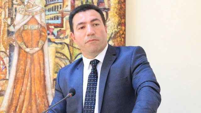 Azərbaycanda ailə institutu təhlükə altındadır? - Dəyərlərin dəyişməsi təklifi