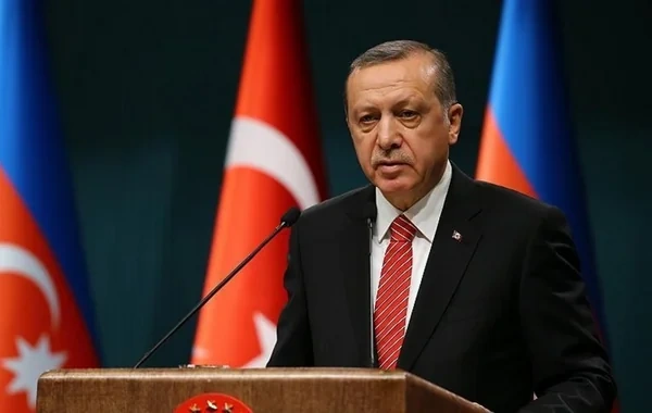 Ərdoğan Azərbaycanı təbrik etdi - FOTO