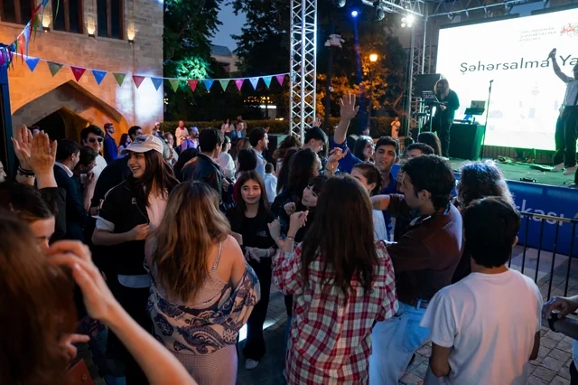 WUF13 çərçivəsində "Şəhərsalma yarmarkası" təşkil olunub